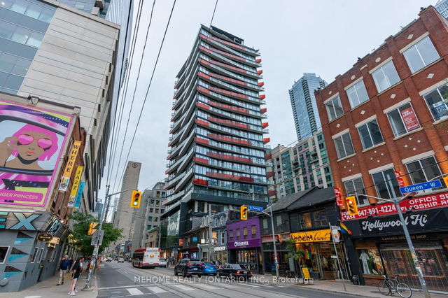 1005 - 215 Queen Street