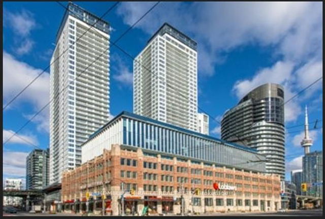 1209 - 19 Bathurst Street
