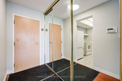 Unit 2306 — 5 Concorde Pl, Toronto - Banbury-Don Mills image-0-1