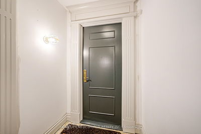 Unit 1716 — 18 Sommerset Way, Toronto - Willowdale East image-0-2