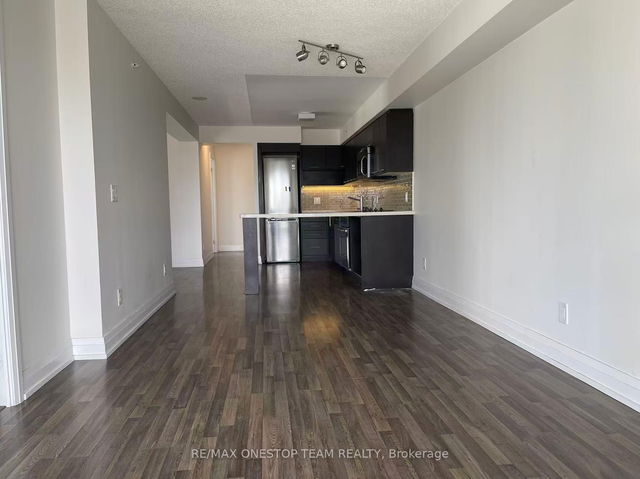 E514 - 555 Wilson Avenue