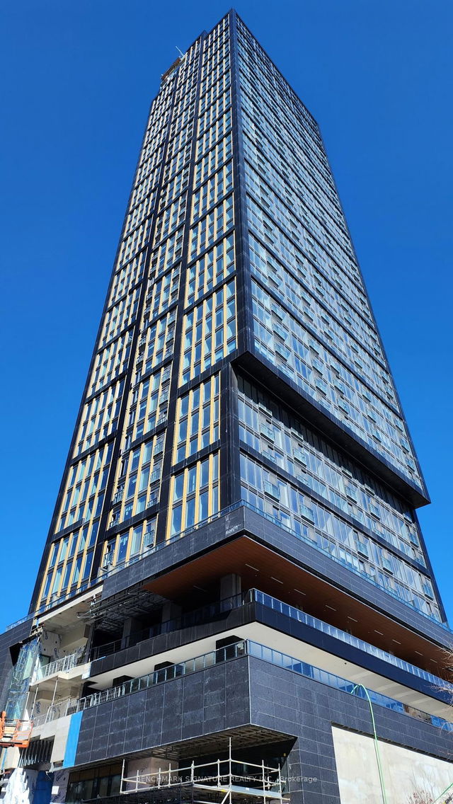 1008 - 319 Jarvis Street