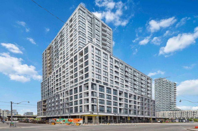 302 - 15 Richardson Street