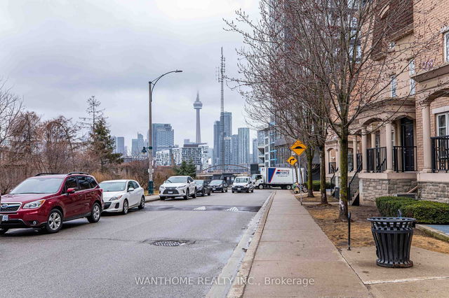 318 - 30 Western Battery Road