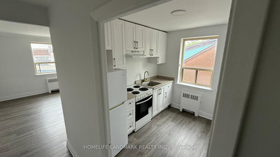 Unit 206-676 Mount Pleasant Road, Toronto, Ontario image-0-4