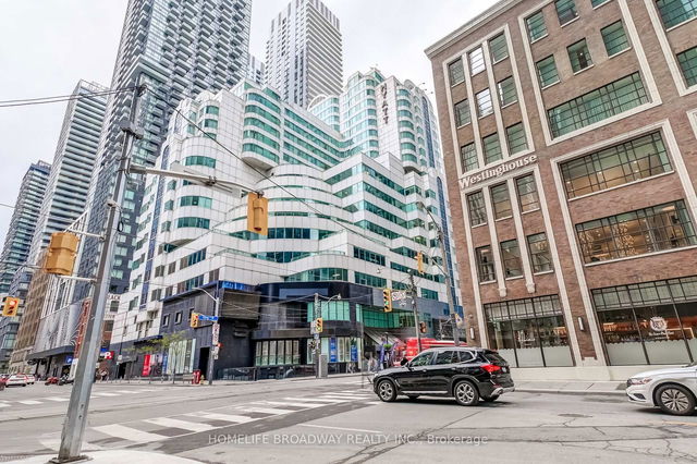 3102 - 115 Blue Jays Way
