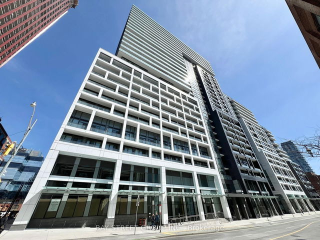 2526 - 135 Lower Sherbourne Street