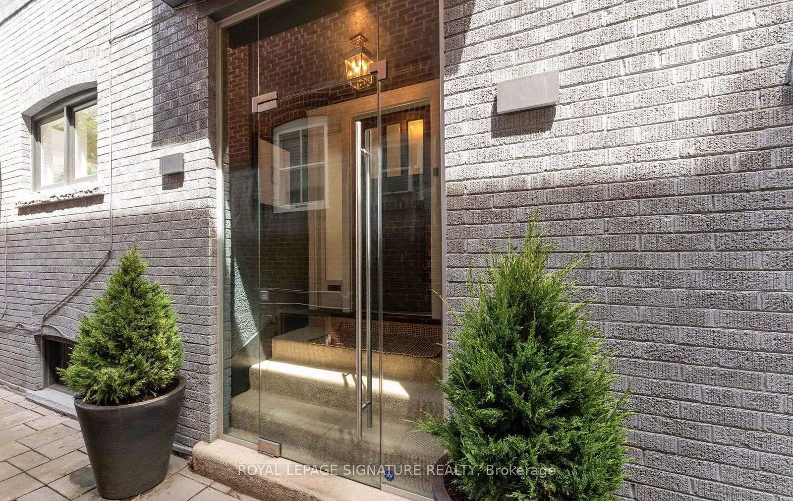 Detached House for sale at 318 St Clements Avenue, Toronto, Yonge-Eglinton, M4R 1H5 - MLS: C12188106
