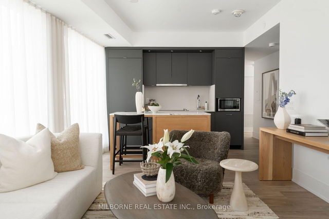 1405 - 470 Front St W N/A