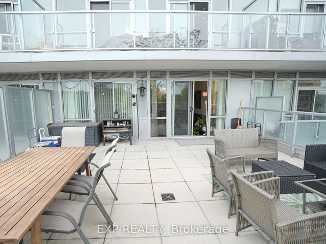 312 - 501 St Clair Avenue