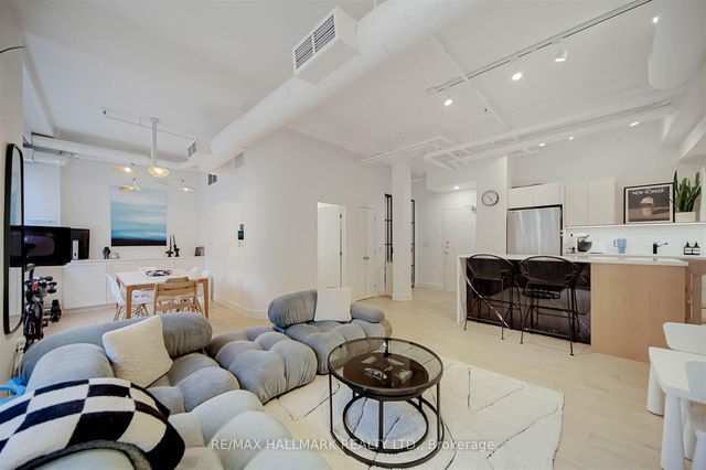 301 - 80 Sherbourne Street