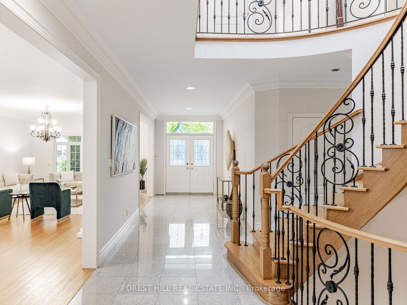 Detached House for sale at 211 Byng Avenue, Toronto, Willowdale East, M2N 4L2 - MLS: C12188449