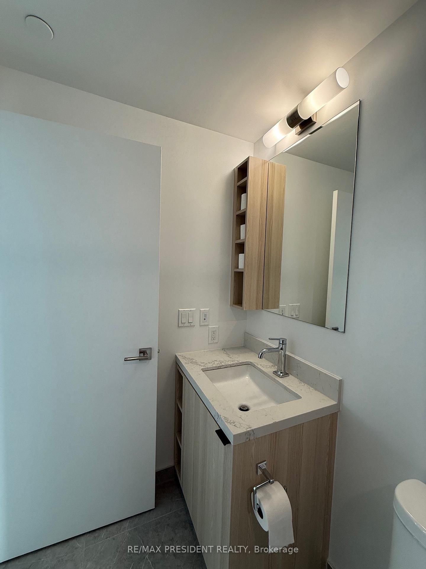 252 Church Street, Unit 4217 - Photo 4