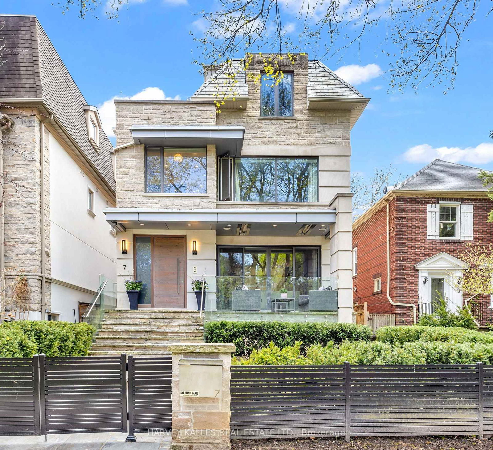 Detached House for sale at 7 Relmar Gdns, Toronto, Forest Hill South, M5P 1S1 - MLS: C12188631