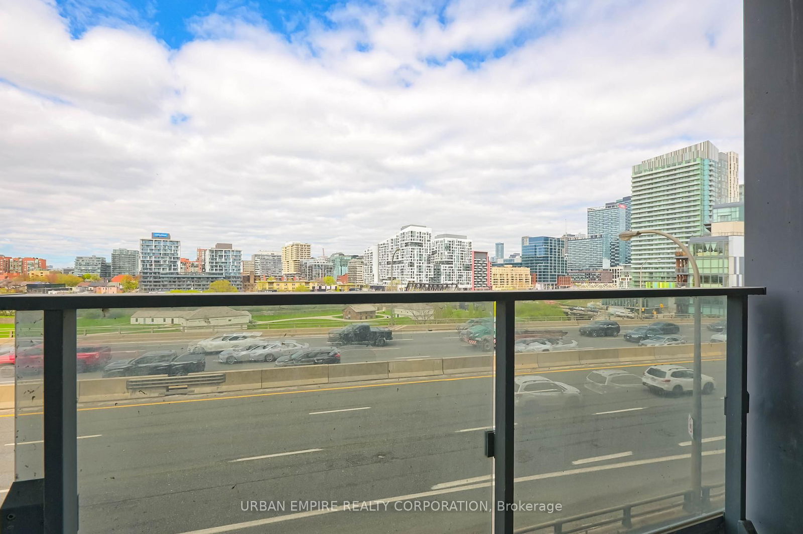 Condo for sale at 913-50 Bruyeres Mews, Toronto, Niagara, M5V 0H8 - MLS: C12188705