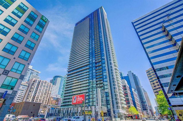 1004 - 300 Front Street