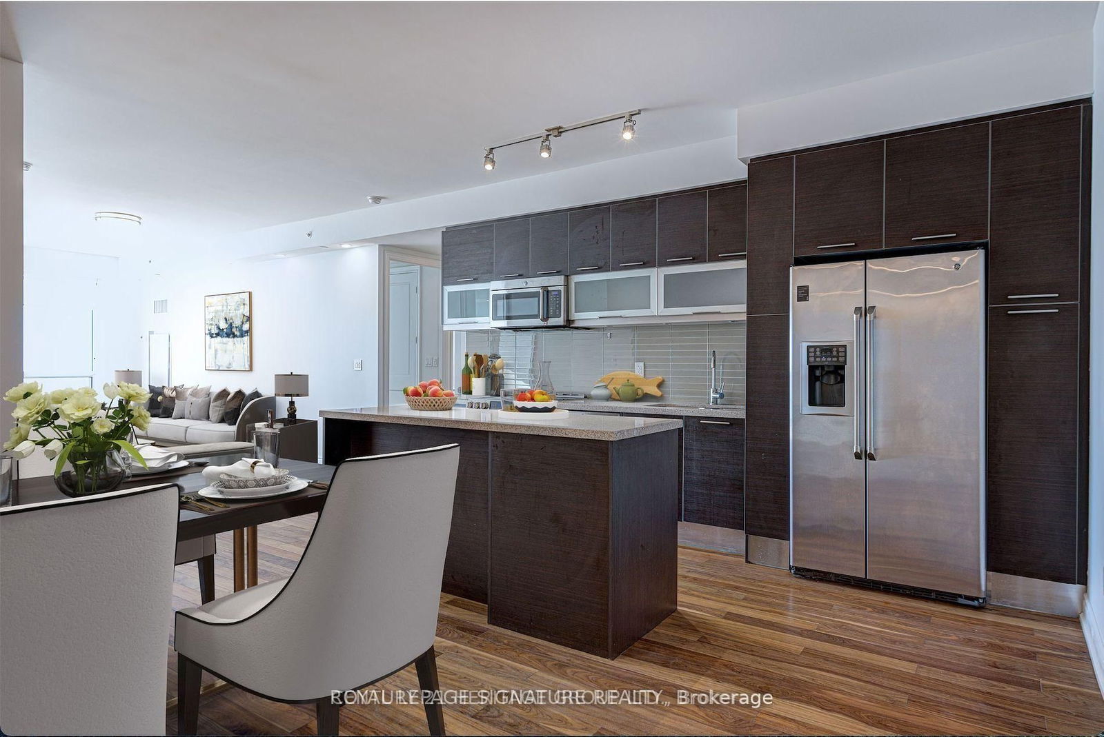 Condo for sale at 7209-388 Yonge Street, Toronto, Bay Street Corridor, M5B 0A5 - MLS: C12188831