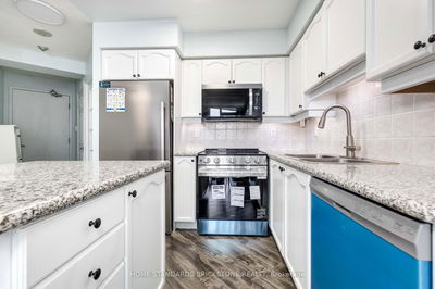 Unit 1701 — 78 Harrison Garden Blvd, Toronto - Willowdale East image-0-3