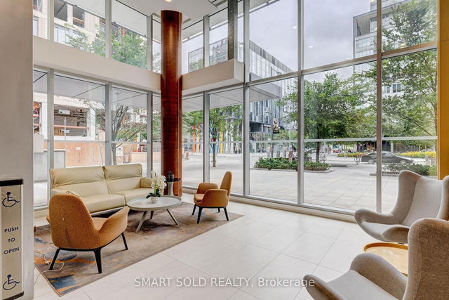 S431 - 455 Front Street E