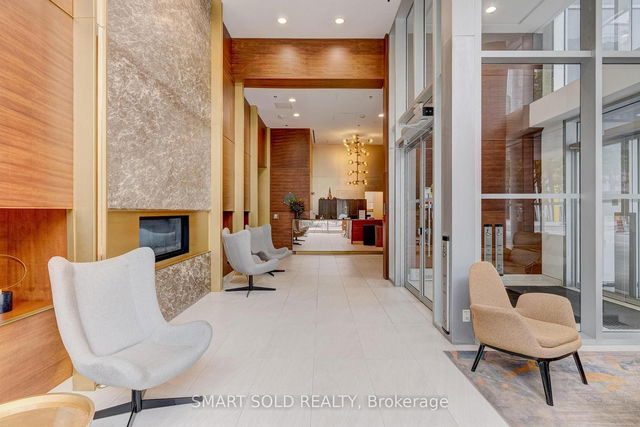 S431 - 455 Front Street E