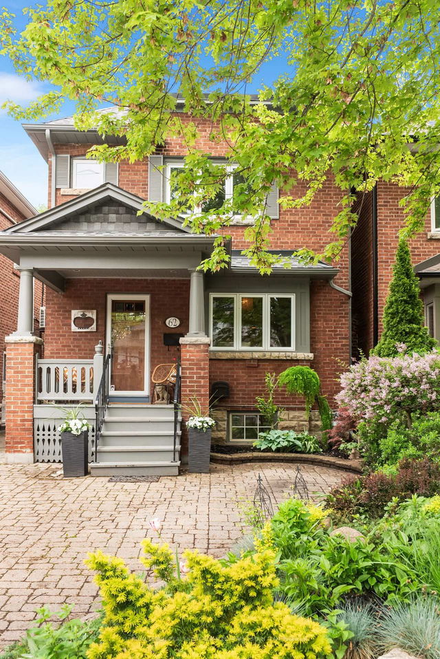 62 Fairlawn Avenue
