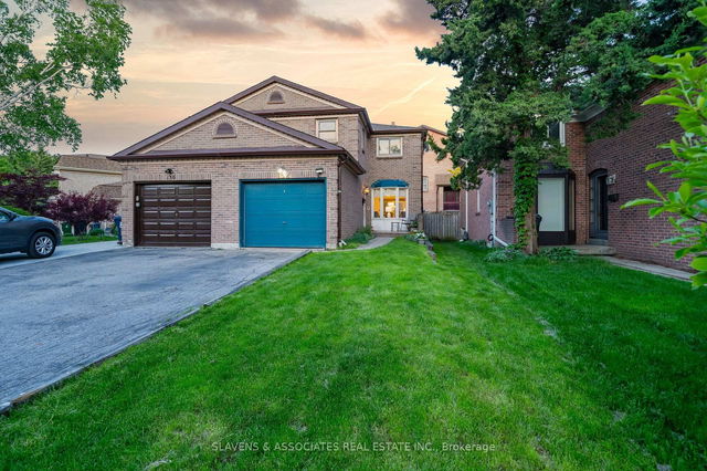 132 Stillwater Crescent