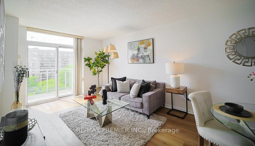 Condo for sale at 639-650 Lawrence Avenue, Toronto, Englemount-Lawrence, M6A 3E8 - MLS: C12189700