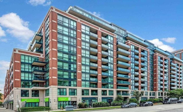 435 - 525 Wilson Avenue