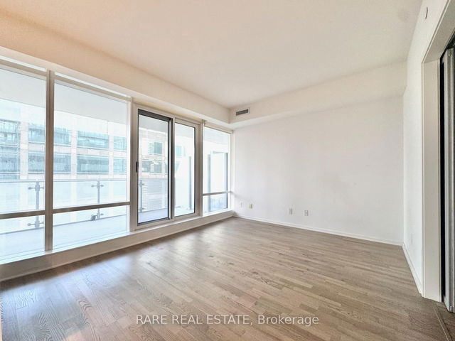 1602 - 1 Bloor Street
