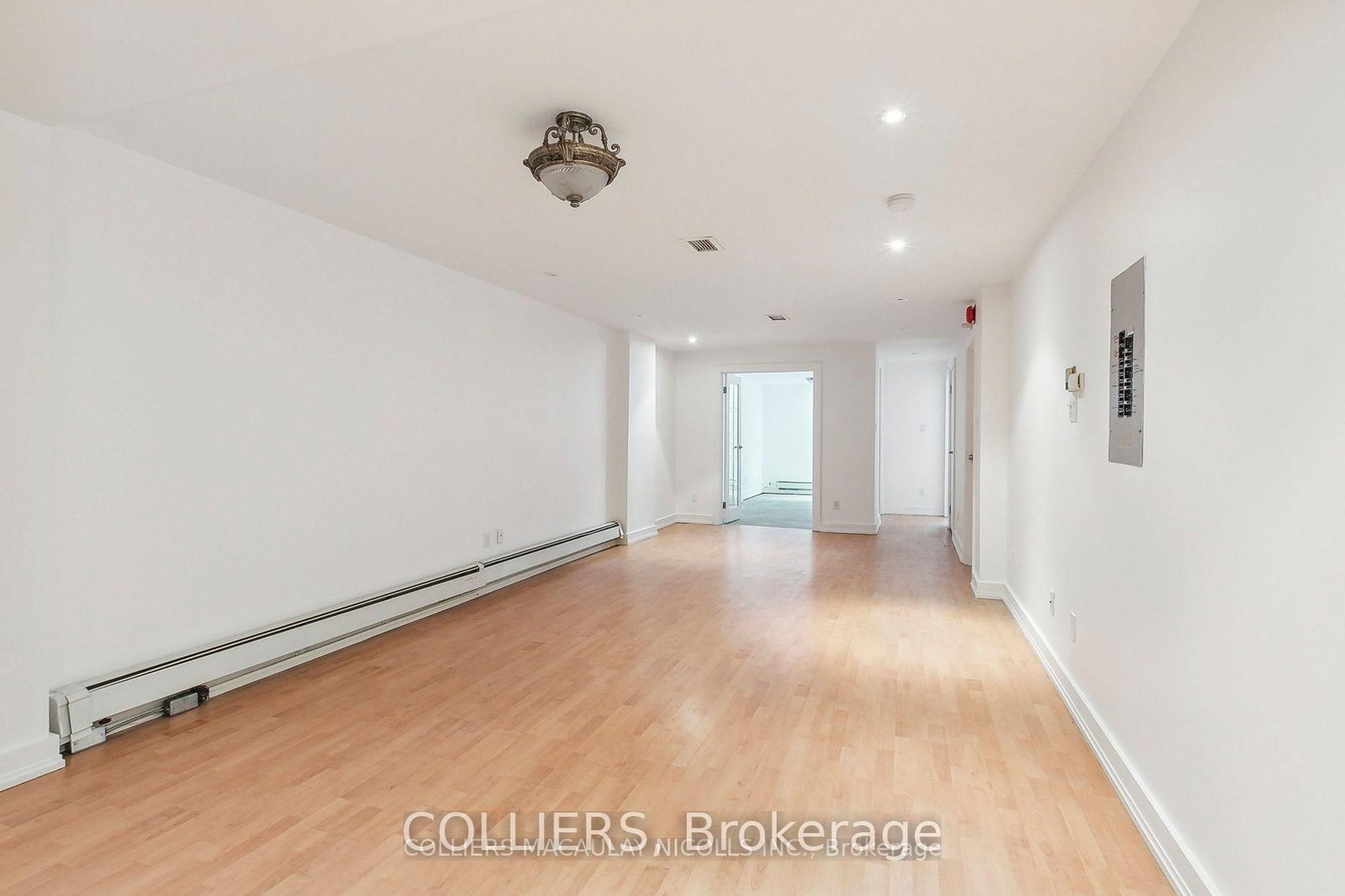 30A Hazelton Avenue, Unit Lower Level - Photo 4