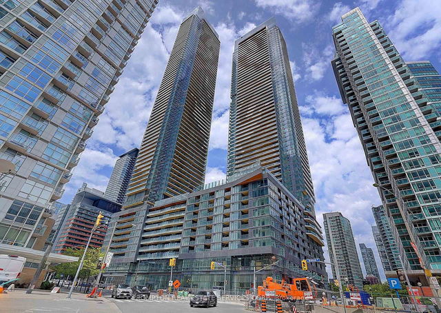 332 - 3 Concord cityplace Way