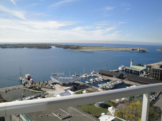 2408 - 218 Queens Quay N/A
