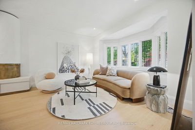 190 Strathallan Blvd, Toronto - Lawrence Park South image-0-4