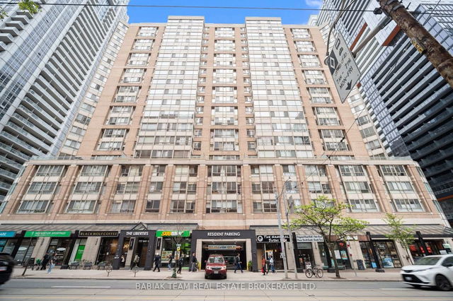 1615 - 711 Bay Street