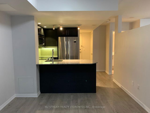 417 - 75 East Liberty Street