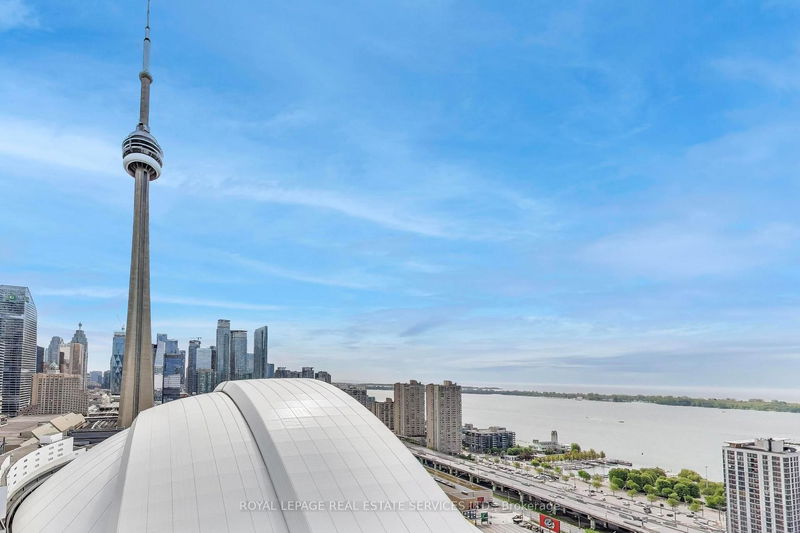 Unit 3716 — 81 Navy Wharf Crt, Toronto - Waterfront Communities C1 image-0-0