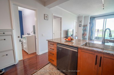 Unit 508 — 60 Byng Ave, Toronto - Willowdale East image-0-3
