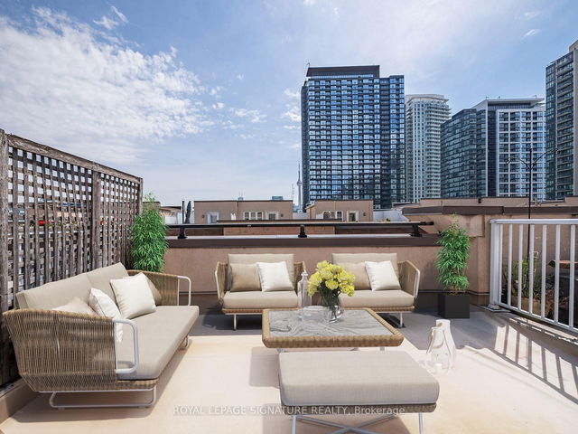 712 - 42 Western Battery Road