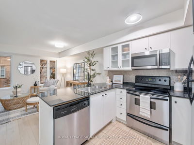 Unit 712 — 42 Western Battery Rd, Toronto - Niagara image-0-2