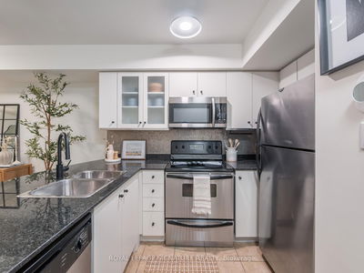 Unit 712 — 42 Western Battery Rd, Toronto - Niagara image-0-3