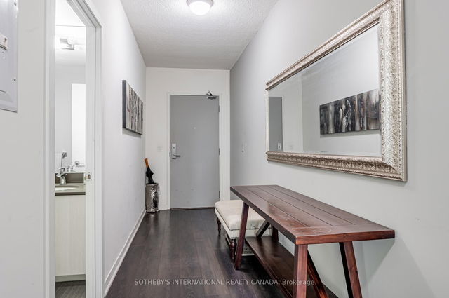 404 - 69 Lynn Williams Street
