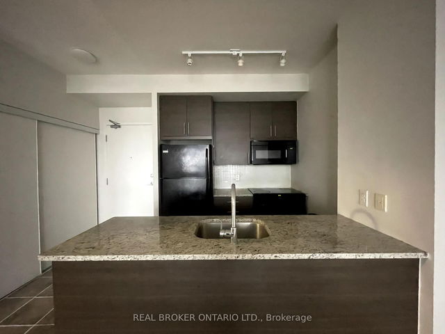 2911 - 70 Forest Manor Road