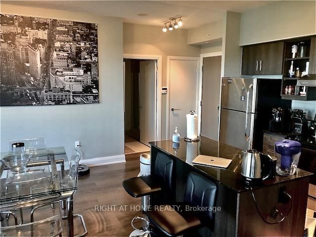Condo for sale at 1515-160 Vanderhoof Avenue, Toronto, Leaside, L4G 0B7 - MLS: C12190904