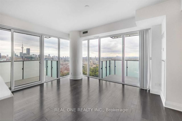#2804 - 65 St Mary Street