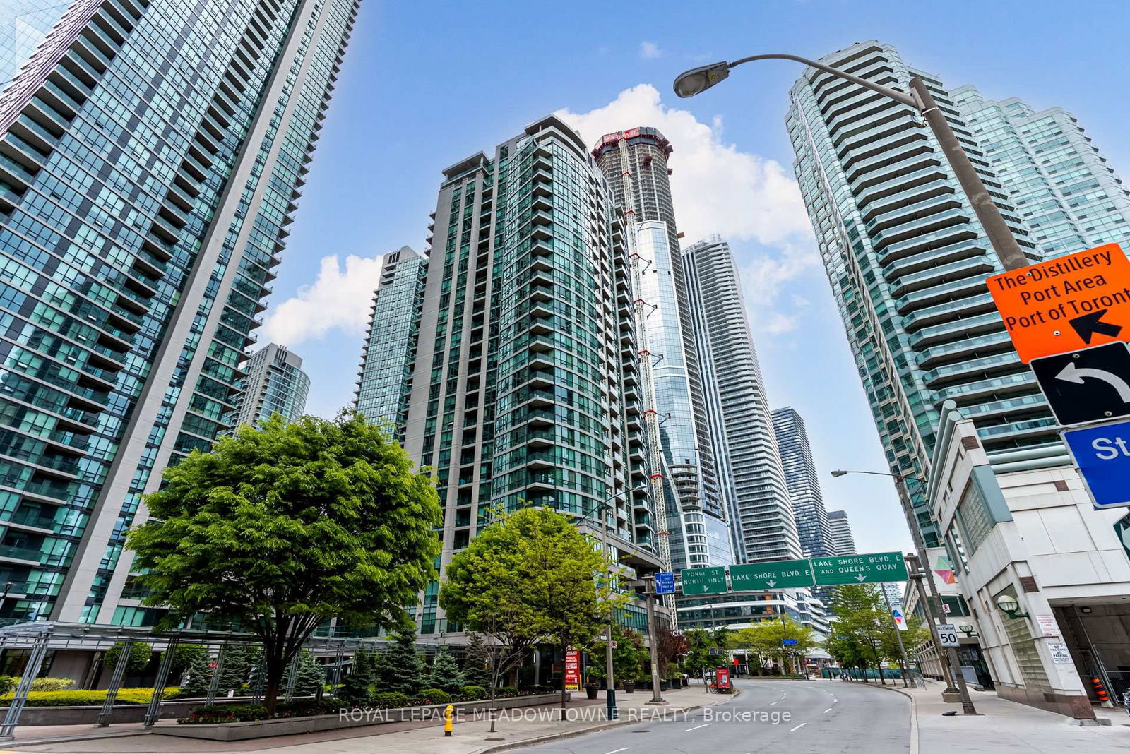 Condo for sale at 1801-12 Yonge Street, Toronto, Waterfront Communities C1, M5E 1Z9 - MLS: C12191072
