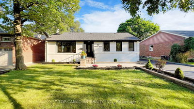 11 Kenton Dr, Toronto - Newtonbrook West image-0-4