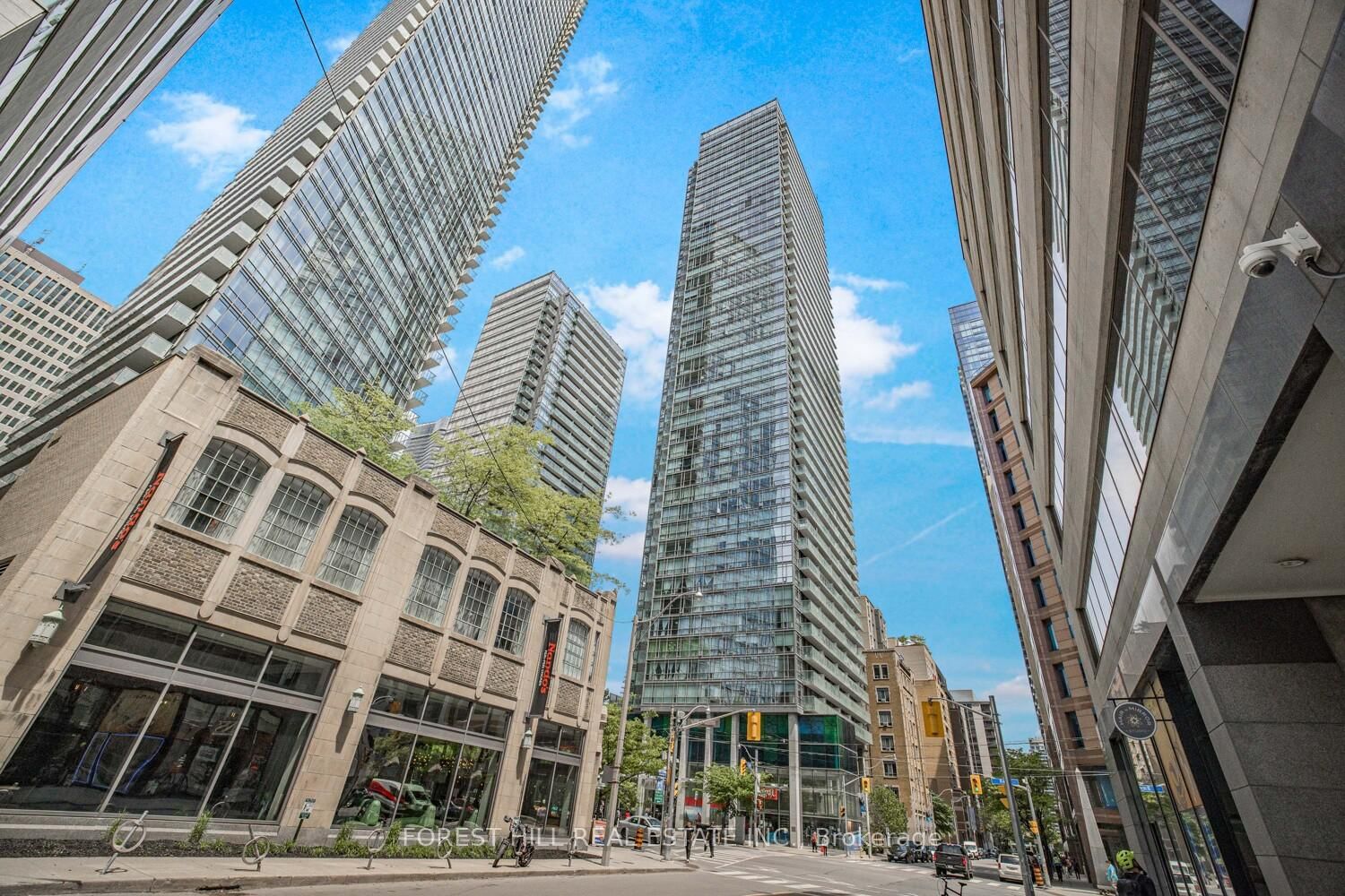 Condo for sale at 607-38 Grenville Street, Toronto, Bay Street Corridor, M4Y 1A5 - MLS: C12191115