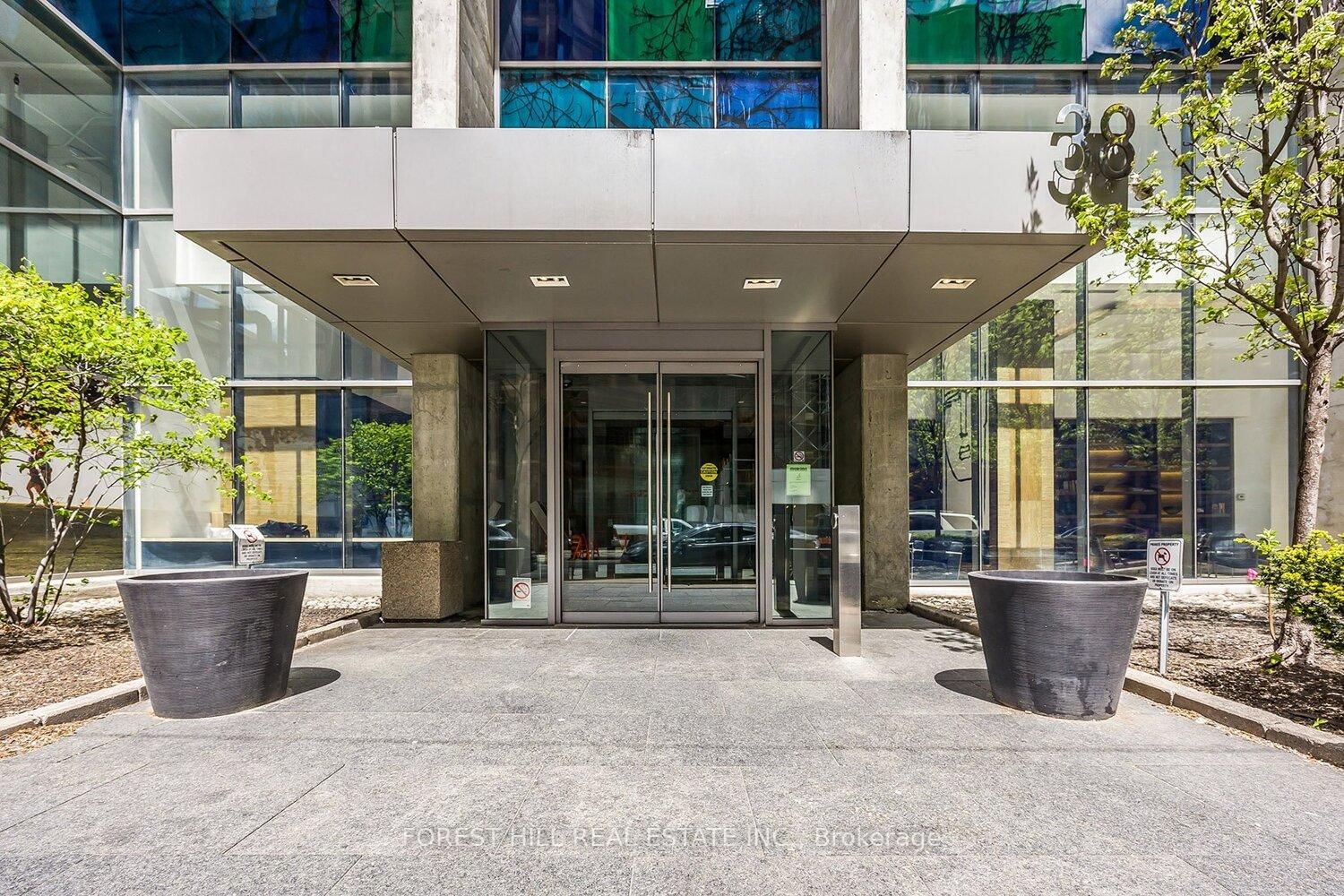 Condo for sale at 607-38 Grenville Street, Toronto, Bay Street Corridor, M4Y 1A5 - MLS: C12191115