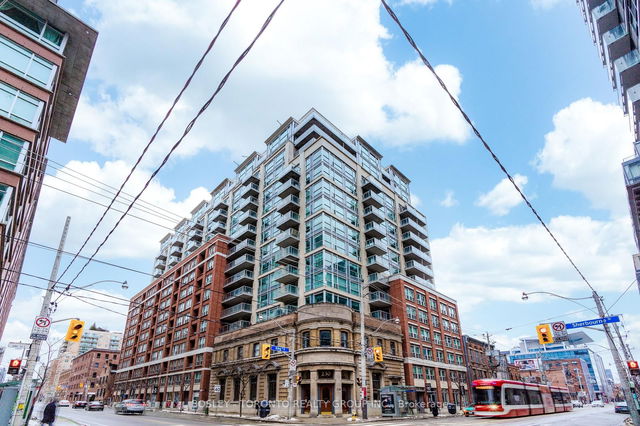 1114 - 230 King St Street