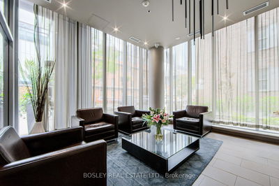 Unit 704 — 126 Simcoe St, Toronto - Waterfront Communities C1 image-0-2